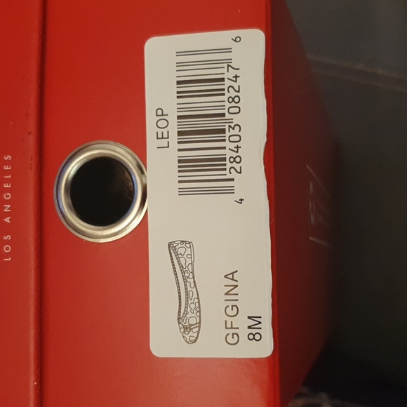 BNIB Guess Gina Leopard Flats size 8 - Picture 5 of 5
